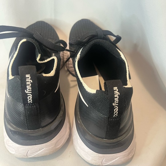 NIke React Infinity Run Women's 8.5 Black CD4372-002 Athletic Running Sneakers - Picture 3 of 6